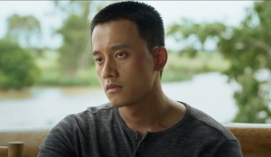 Mai Tài Phến hóa thân thành “báo thủ” để có tiền cho mẹ?