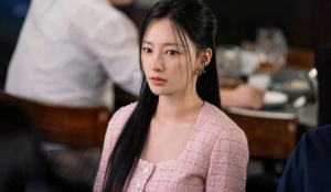 Nạn nhân cáo buộc Song Ha-yoon trở về Hàn Quốc, chuẩn bị khởi kiện ngược nữ diễn viên và công ty luật Jium