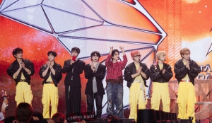 SOOBIN dặn dò dàn học trò trước thềm chung kết: “Dùng ánh mắt và năng lượng để khiến mọi người cảm thấy sự lưu luyến”