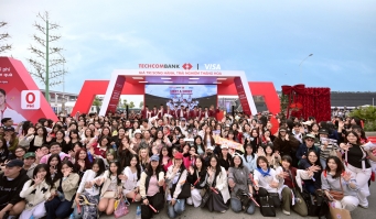 Techcombank & Visa đồng hành tạo “kỳ tích” cùng Tân Binh, Anh Tài, Chị Đẹp tại Y CONCERT