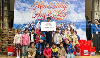 Oriflame đồng hành cùng sinh viên lan tỏa yêu thương đến cộng đồng