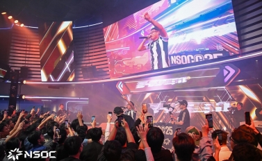 Wxrdie, 24k.Right cùng DJ Teddy Doox “đốt cháy” sân khấu Chung kết Quốc gia NSOC 2025