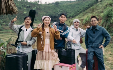 “Gia Đình Haha” trở lại, ấm áp tình làng nghĩa xóm tại mùa đông Bản Liền