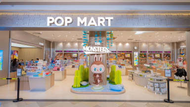 POP MART khai trương cửa hàng mới tại Vạn Hạnh Mall: Gen Z hào hứng xếp hàng săn đồ art toy