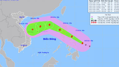 Dự báo bất ngờ về hướng đi của hai cơn bão gần Biển Đông