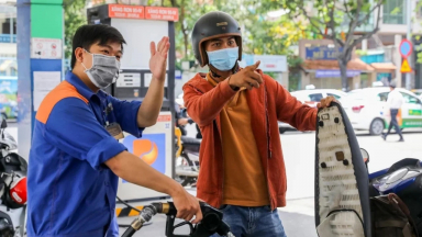 Bạn có biết? Nên đổ xăng vào buổi sáng hay buổi chiều để bạn có lợi không?
