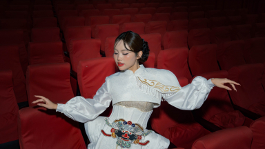 Phương Mỹ Chi tung con át chủ bài tại bán kết Sing! Asia?