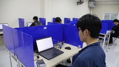 Thi tốt nghiệp THPT trên máy tính: Rào cản lớn nhất là sự công bằng