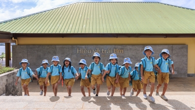 Trường Tiểu học Hiểu Về Trái Tim Đắk Nông: Ngôi trường sinh ra từ tình  thương