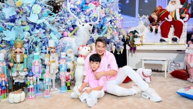 Đàm Vĩnh Hưng chia tay biệt thự 500m2, ở nhà thuê vì con trai