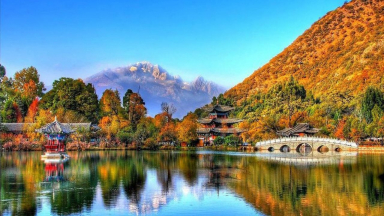 Nghề nghiệp 'nhạy cảm' bị cấm tham gia tour du lịch ở một tỉnh của Trung Quốc