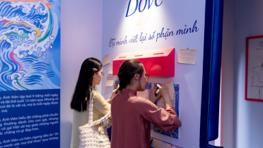 Dove ra mắt sách “Thân phận không phải số phận  - Khi phụ nữ Việt viết nên câu chuyện đời mình
