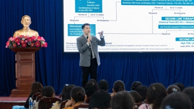 Biến Chứng Tràn Lan, Nhiều Người Việt Chọn DRH Clinic Làm Đẹp An Toàn Bền Vững