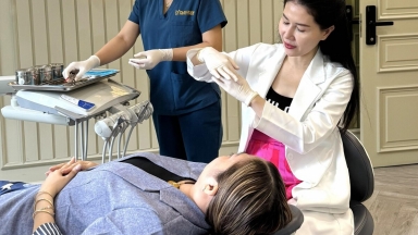 Bọc răng sứ thẩm mỹ: Khi nào nên và khi nào là sai lầm?