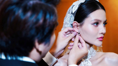 Đỗ Hương Giang - Á quân The New Mentor làm vedette show thời trang áo cưới