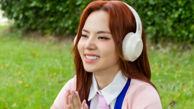 Ngô Lan Hương tái xuất sau big hit Đi Giữa Trời Rực Rỡ: Liệu có còn ăn may?