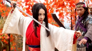 Từng ngang hàng Dương Mịch, mỹ nhân 'Thiên long bát bộ' sụp đổ vì scandal ảnh nóng