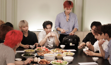 “Tân binh toàn năng” - 2 tuần liên tiếp giữ Top 1 Social Trend, sẵn sàng đối đầu 2 nhóm nhạc quốc tế