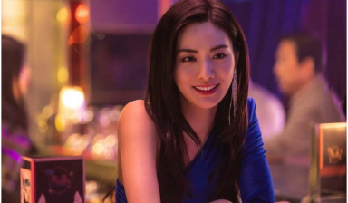 Phân cảnh 'khoả thân' gây tranh cãi của 'mỹ nhân đẹp nhất thế giới' trong phim 'Mask Girl'