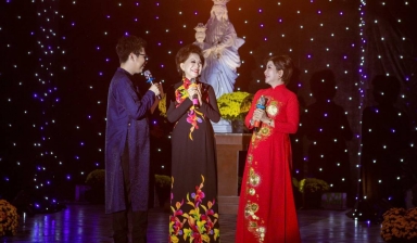 Danh ca Giao Linh, Họa Mi hát giữa 'Mùi khói bếp': Khi âm nhạc sưởi ấm những phận đời nghèo khó