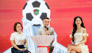 Dimitar Berbatov Tái Ngộ Fan Việt tại sự kiện “Together We Rise”