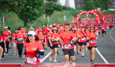 6000 Khoảnh Khắc “Chơi Là Chất, Ngại Gì Bẩn” Tại Liên Minh Bước Chạy Gia Đình