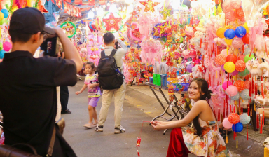 Những địa điểm check-in trung thu thu hút giới trẻ