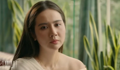 Diễn viên lên tiếng khi bị Huyền Lizzie cho ‘ăn tát’ trên phim giờ vàng