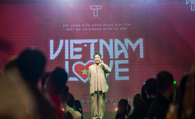 Dàn cast 'Gia đình Haha' kết hợp cùng dự án Viet Nam Love trồng cây xanh tại tp.HCM