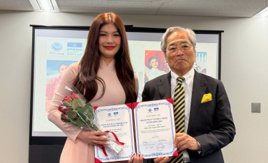 Lily Chen vinh dự nhận bằng khen Doanh nhân văn hóa Unesco tại Nhật Bản