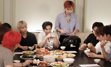 “Tân binh toàn năng” - 2 tuần liên tiếp giữ Top 1 Social Trend, sẵn sàng đối đầu 2 nhóm nhạc quốc tế