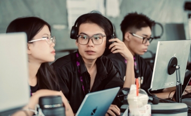 Đạo diễn Ryan Nguyễn và lựa chọn đặt “giá trị cốt lõi” làm trung tâm dàn dựng sân khấu