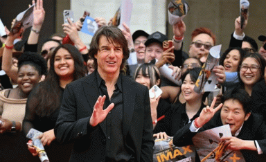 Phản ứng của Tom Cruise trước câu hỏi khiếm nhã khi ra mắt bom tấn 'Mission: Impossible'