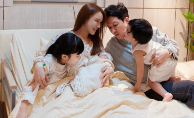 Nhã Phương sinh con thứ ba, Trường Giang khóc vì không ở bên vợ lúc sinh nở