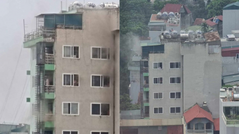 Cháy lớn ở chung cư mini 9 tầng tại Hà Nội, khói đen dày đặc khiến nhiều người tháo chạy