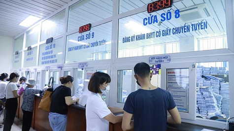 Đi khám bệnh không cần cầm thẻ BHYT, chỉ cần mang 1 thứ này được hưởng quyền lợi cao nhất