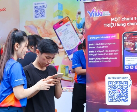 Vikki lan tỏa yêu thương : Đêm nhạc “Tôi! Người Việt Nam” & 5,3 tỷ đồng chuyển tới đồng bào bão lũ