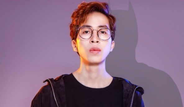 Nghi vấn Đặng Tiếng Hoàng hẹn hò quản lý: Hai phía đưa ra phản hồi trái ngược