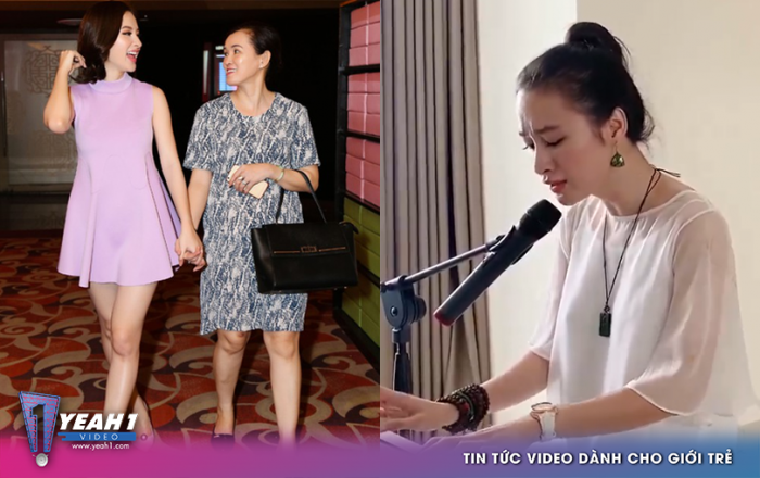 Angela Phương Trinh khoe giọng hát cực ngọt khi tự đàn hát tặng mẹ trong ngày lễ Vu lan báo hiếu