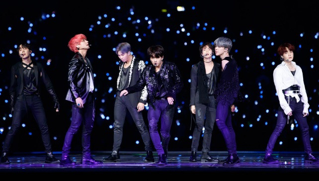 BTS biểu diễn Fake Love tại MAMA 2018