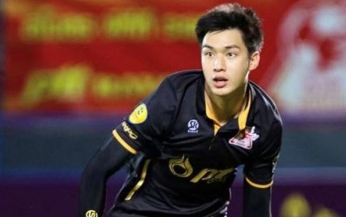 Những pha cản phá đẹp mắt của thủ môn điển trai Thái Lan