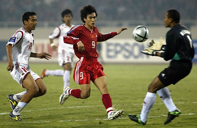 Nhìn lại khoảnh khắc nghẹt thở tại AFF Cup 2000: Việt Nam thua phút 120 trước Indonesia