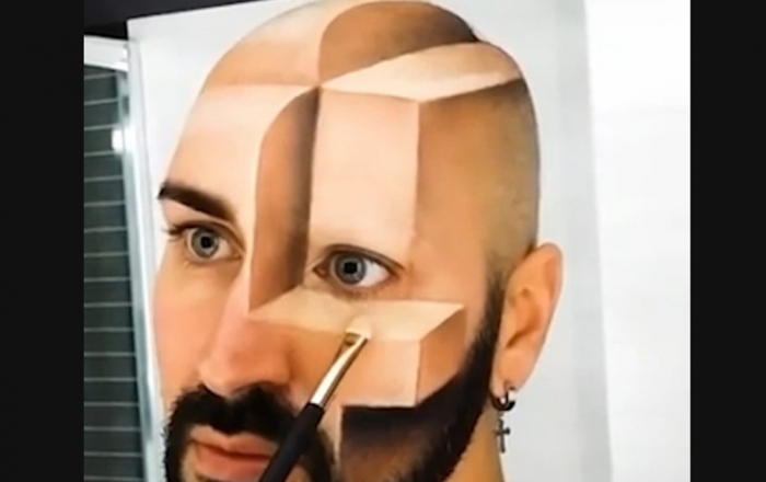 Nghệ thuật trang điểm 3D khiến khuôn mặt biến đổi ảo diệu
