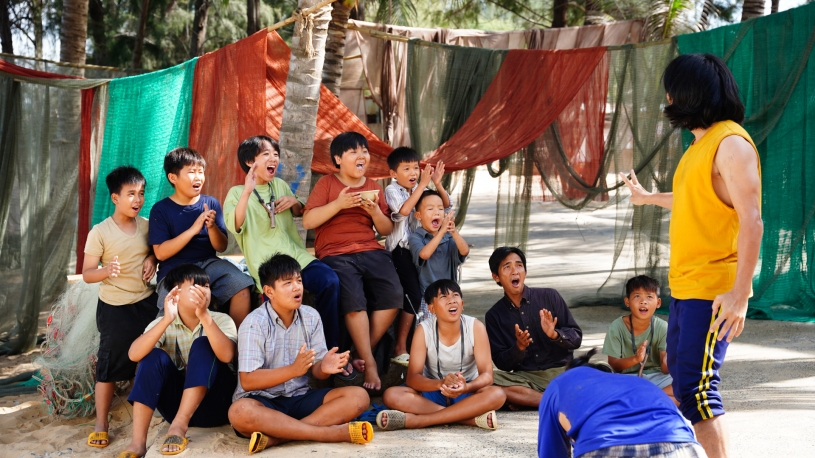 Trailer Truy Tìm Long Diên Hương: Rượt đuổi, đánh đấm nhưng vẫn hài như phim Châu Tinh Trì