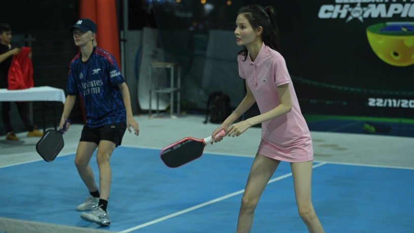 Bộ đôi Hà Kino- Hương Giang cùng dàn sao tham gia tái đấu Celebrity Pickleball Championship mùa 2