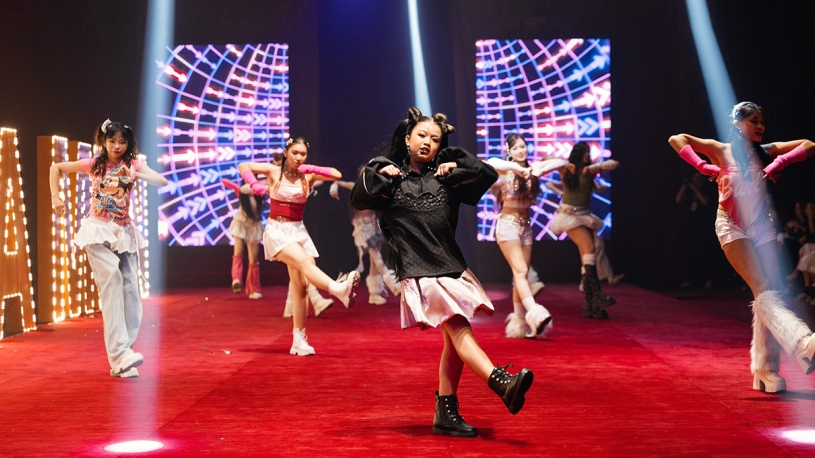 Mẫu nhí Minnie Cindy: 'Tài không đợi tuổi', gây bùng nổ tại Extra Men Show 4