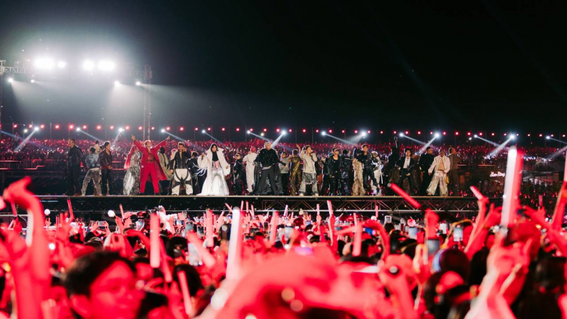 Concert Anh Trai Vượt Ngàn Chông Gai Day 7 bùng nổ: BB Trần hoá cô dâu, SOOBIN tẽn tẽn đáng yêu hết mức