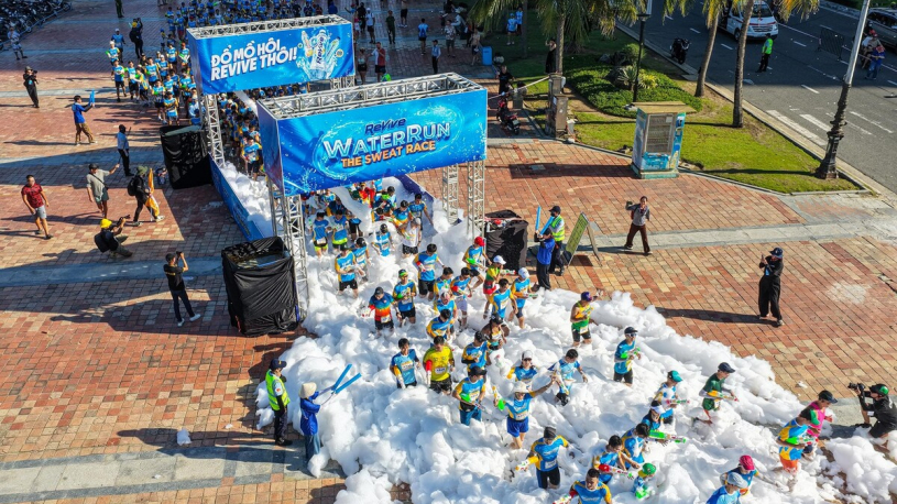 Revive Water Run 2025 Lan Tỏa Tinh Thần Trẻ Khỏe, Gắn Kết Cộng Đồng Qua Từng Bước Chân