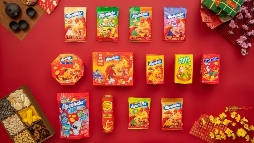 Giới trẻ háo hức “xé túi mù”, gieo quẻ đầu năm cùng bộ quà Tết sáng tạo từ Perfetti Van Melle