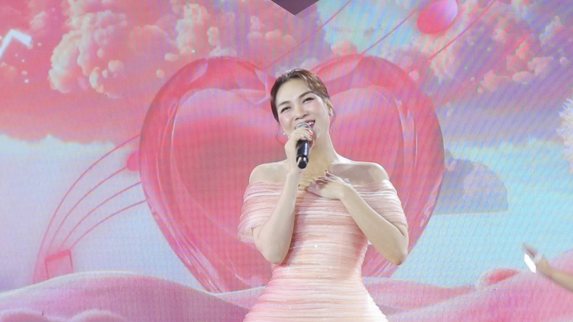 Mỹ Tâm chính thức tổ chức live concert tại sân vận động Mỹ Đình, Hà Nội với quy mô 40 ngàn khán giả